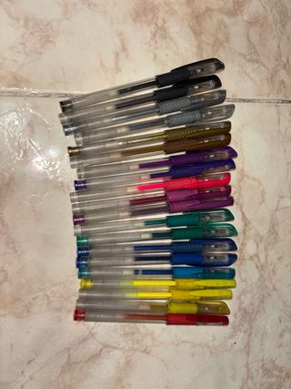 Set de bolis de colores con purpurina