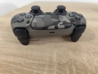 Consola PS5 + mando dualsense + 2 juegos