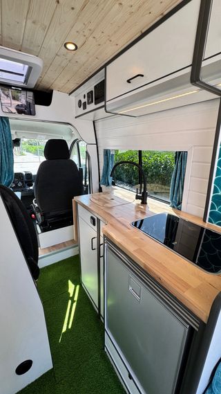 Alquiler de Furgoneta Camper en Malaga