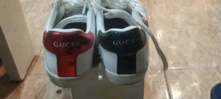 Zapatillas Gucci Talla 36 Rojas y Blancas