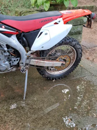 Honda CRF450X con ITV.