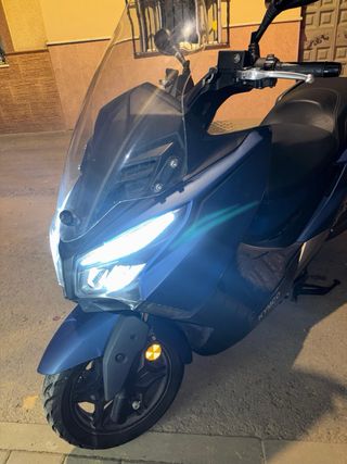 Kymco X-Town CT 125 Maxi Scooter Azul
