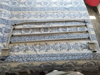 Barandilla de seguridad para cama COMO NUEVA!!!