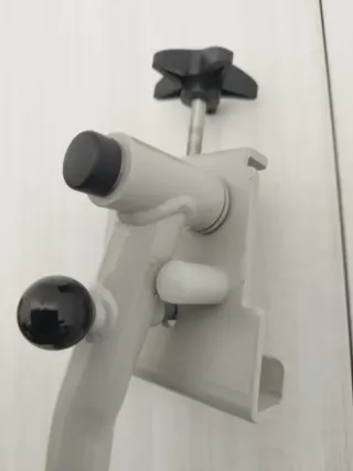 Barandilla de seguridad para cama COMO NUEVA!!!