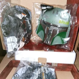 Star Wars Bounty Hunters Trunk Set