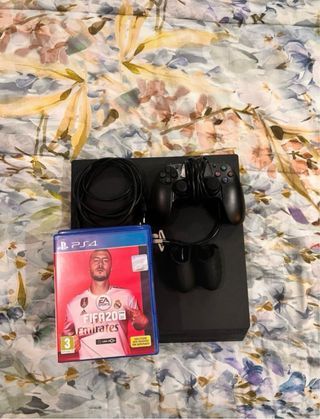 PS4 (PlayStation 4) + 7 Juegos