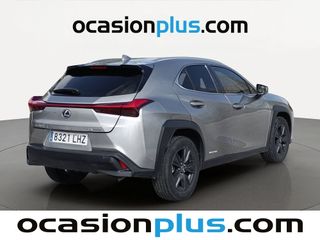Lexus UX 250h Business 2WD 135 kW (184 CV)