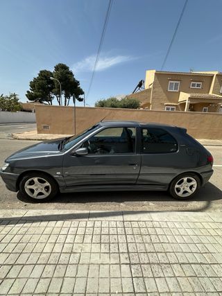 Peugeot 306 2000