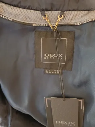 Cazadora acolchada Geox mujer negra