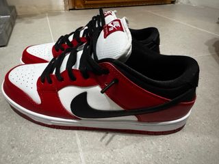 Nike Dunk SB Chicago