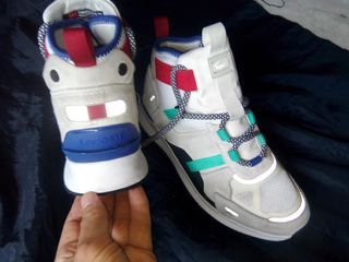 Zapatillas LACOSTE alta gama RUN BREAKER 150€