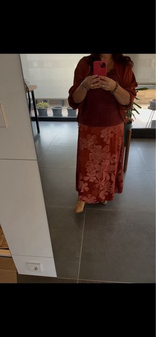Conjunto Chaqueta y Falda Estampada