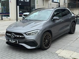MERCEDES-BENZ GLA GLA 220 D 4MATIC