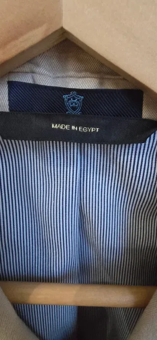 Americana "Massimo Dutti" con Coderas. Talla 50