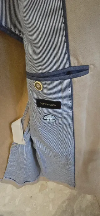 Americana "Massimo Dutti" con Coderas. Talla 50