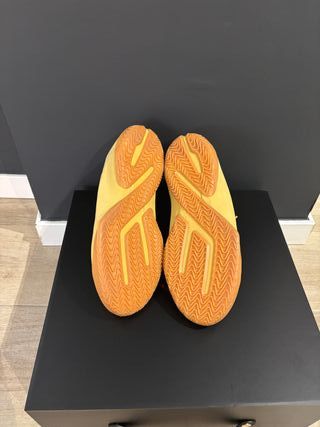 Nike LeBron 23 Honor Society Oro