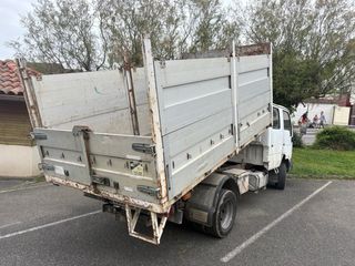 Nissan Cabstar 2001