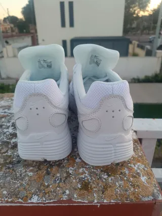 Nike P-6000 Blancas