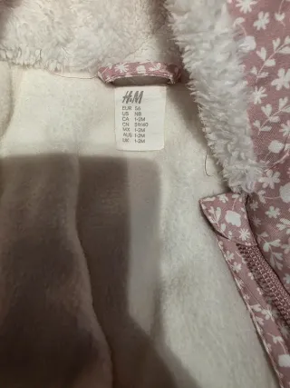 Buzo H&M niña estampado floral