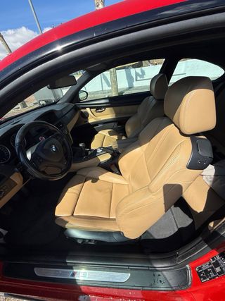 BMW M3 E92 carbon manual