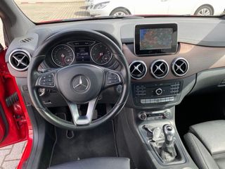 Mercedes B 180 d FULL EQUIP + TECHO + KEYLESS