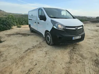 Opel Vivaro 2016