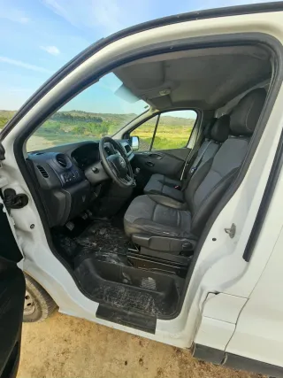 Opel Vivaro 2016