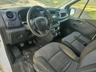 Opel Vivaro 2016