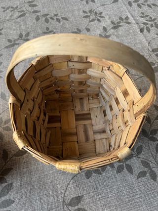 Cesta artesanal mimbre rústica