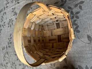 Cesta artesanal mimbre rústica