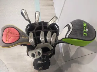 Juego de palos de golf Titleist