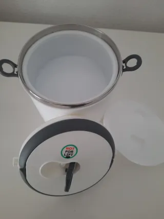 2 Lancheiras Térmicas + 1 Lancheira Infantil