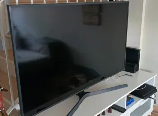 TV Samsung 50" UHD 4K Smart TV Wifi.Nueva