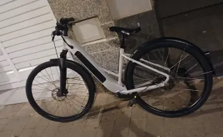 Bici Eléctrica Décathlon Motor 250W, batería 36V