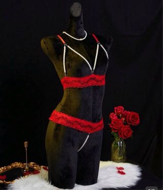 Completo intimo sexy pizzo rosso