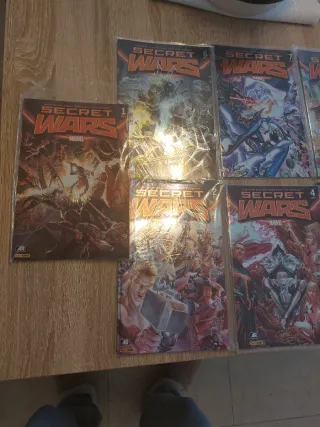 Comics Marcel Secret Wars.