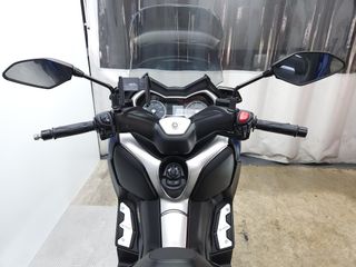 YAMAHA X-MAX 300 2019 19351 kms.
