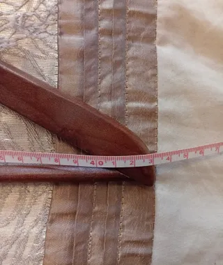 Perchas de madera de Ikea