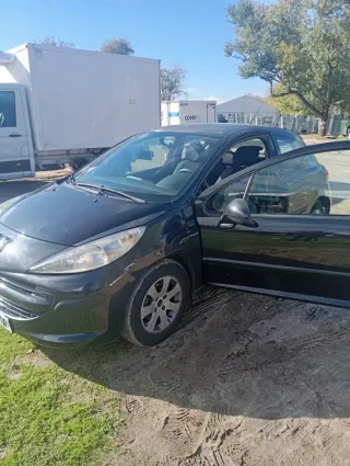 Peugeot 207 2006