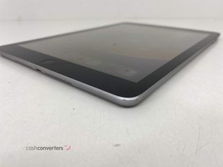 ipad apple ipad (5 gen) (wi-fi+cellular) (a1823) 32gb