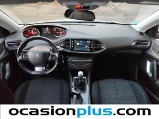 Peugeot 308 PureTech 130 S&S Style 96 kW (130 CV)