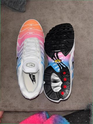 Nike Air Max Plus TN Talla 37 Arcoíris