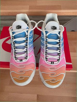 Nike Air Max Plus TN Talla 37 Arcoíris