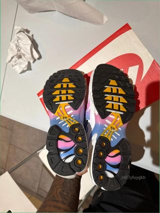 Nike Air Max Plus TN Talla 37 Arcoíris