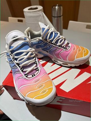 Nike Air Max Plus TN Talla 37 Arcoíris