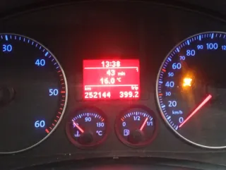 Volkswagen Golf 2004
