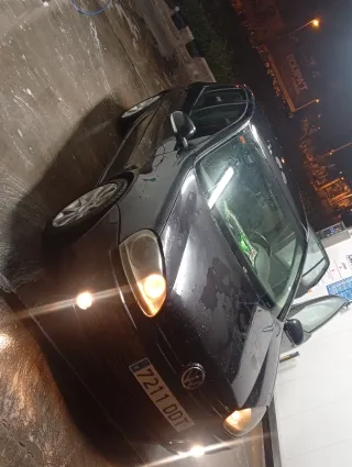 Volkswagen Golf 2004