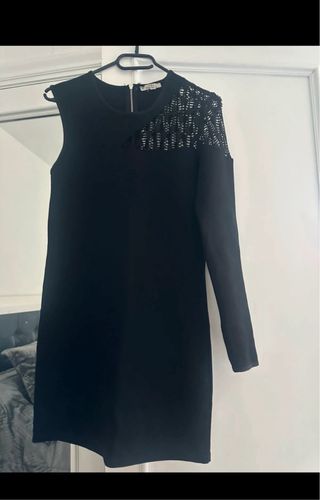 Vestido Zara manga encaje negro
