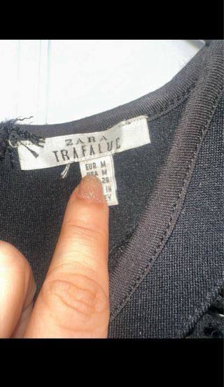 Vestido Zara manga encaje negro