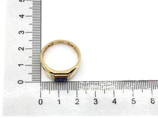 sello oro 18k con piedra con circonita